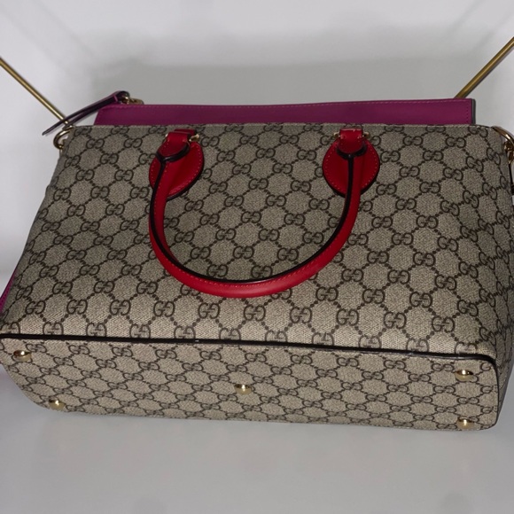 Gucci GG Supreme Tote - Picture 8 of 12